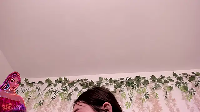 lizz lunna online show from March 2026 10:44:01 PM