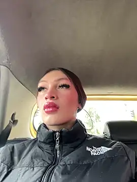 lizz lunna online show from May 2026 05:50:01 PM