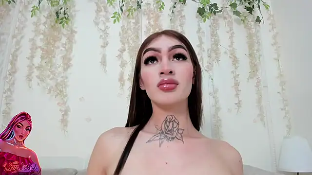 lizz lunna online show from May 2026 10:30:02 PM