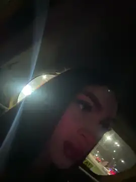 lizz lunna online show from June 2026 02:50:02 AM