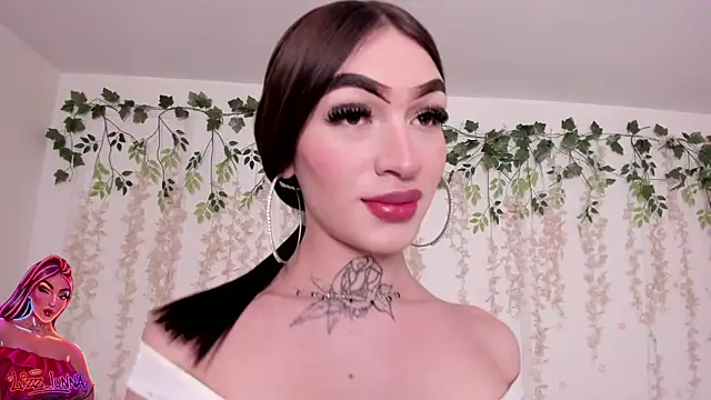 lizz lunna online show from March 2026 09:59:01 PM