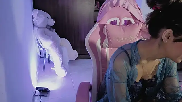 simpson alice online show from April 2026 12:39:02 AM