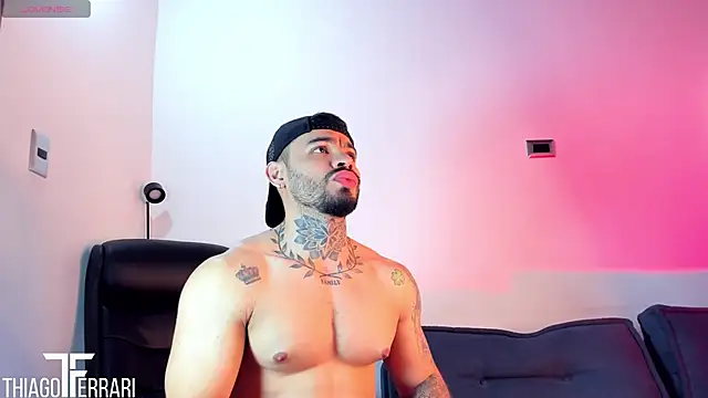 thiago ferrari  online show from April 2026 12:34:01 AM