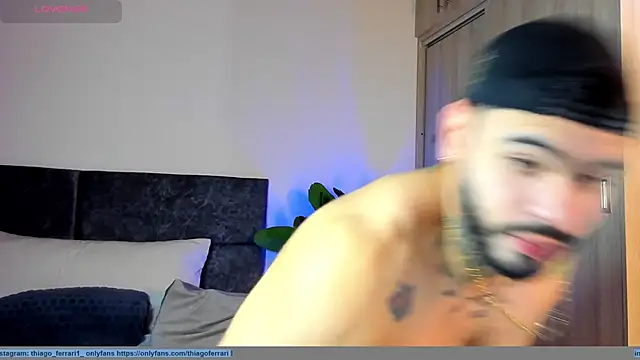 thiago ferrari  online show from February 2026 10:31:02 PM