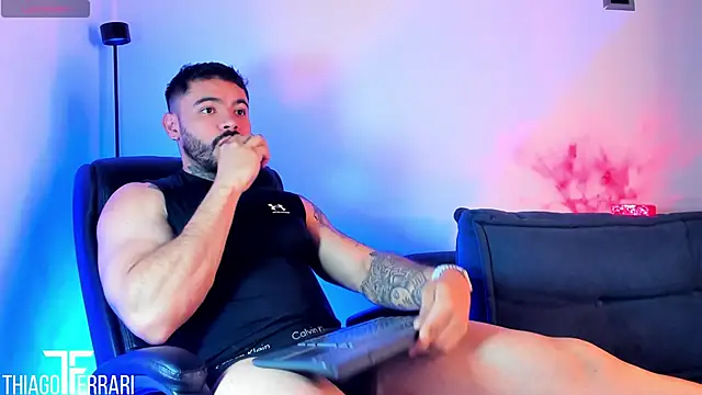 thiago ferrari  online show from April 2026 09:18:02 PM