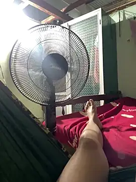 Ginny 2x online show from March 2026 01:18:01 PM