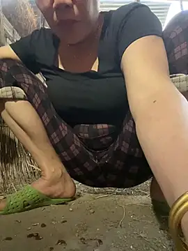 Ginny 2x online show from February 2026 10:49:01 AM