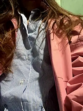 Ginny 2x online show from January 2026 09:22:01 PM