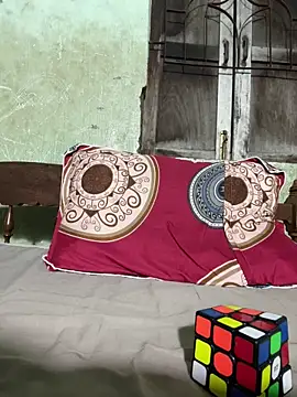 Ginny 2x online show from February 2026 12:49:02 PM