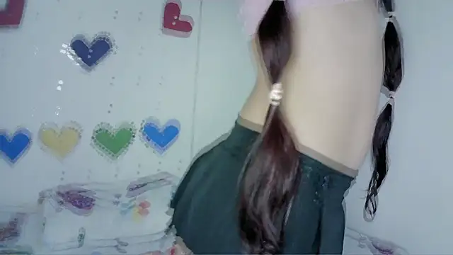 Mia Suarez7 online show from May 2026 11:47:01 PM