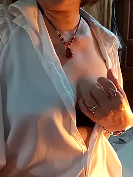 Snapshot of Myna_999 chatting on February 2026 07:19:01 AM Myna 999 online show from February 2026 07:19:01 AM