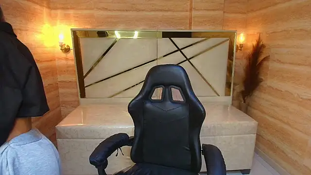 Snapshot of katalina_r_ chatting on February 2026 12:48:01 PM katalina r online show from February 2026 12:48:01 PM