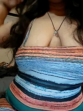 lachina23 online show from June 2026 12:32:01 AM