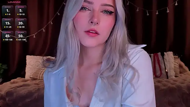 ShyniAlice online show from March 2026 04:47:02 AM