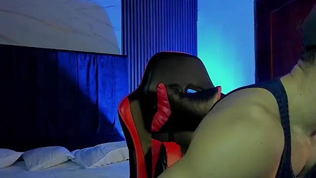 Adonys Lewis  online show from January 2026 08:29:01 AM