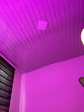 willowharper  online show from January 2026 08:05:01 PM