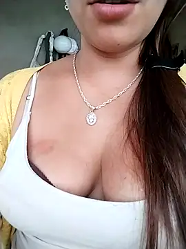 waaini99 online show from April 2026 11:17:02 AM