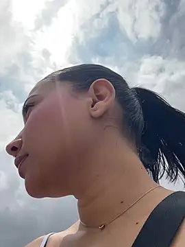 Carita traviesa4 online show from April 2026 04:02:01 PM