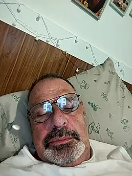 Snapshot of Dadotado70 chatting on January 2026 01:26:01 PM Dadotado70 online show from January 2026 01:26:01 PM