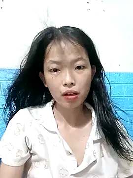 Chammy720 online show from May 2026 02:25:01 PM