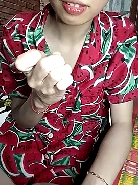 Chammy720 online show from April 2026 02:43:02 PM