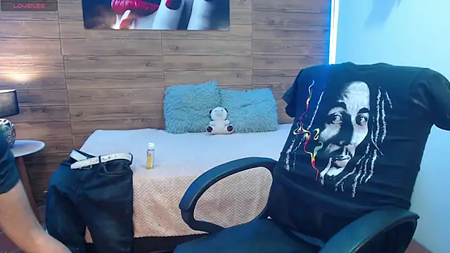 paullcb online show from February 2026 03:47:01 AM