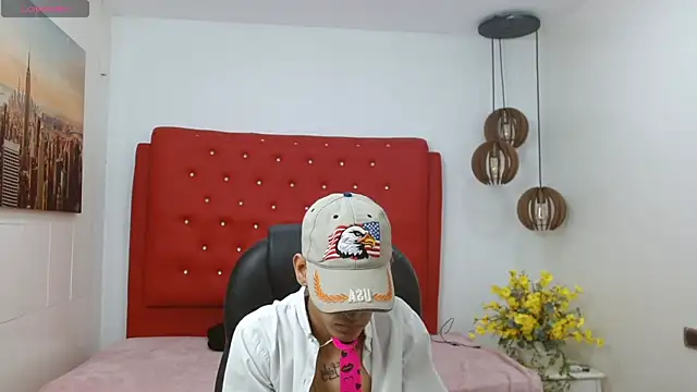 paullcb online show from January 2026 04:05:02 AM