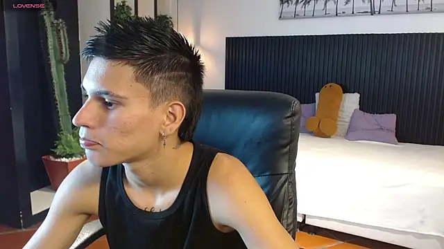 paullcb online show from February 2026 03:51:01 AM