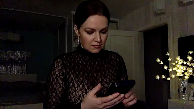 Snapshot of Ivoryne chatting on March 2026 10:06:02 PM Ivoryne online show from March 2026 10:06:02 PM