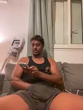 Axel black10 online show from April 2026 07:33:01 PM