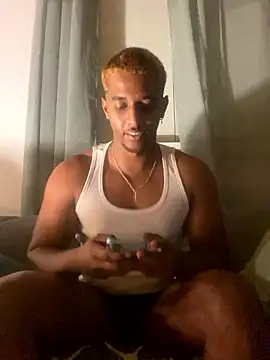 Snapshot of Axel_black10 chatting on January 2026 09:08:01 PM Axel black10 online show from January 2026 09:08:01 PM