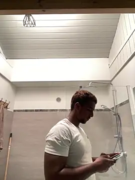 Snapshot of Axel_black10 chatting on February 2026 09:42:02 AM Axel black10 online show from February 2026 09:42:02 AM