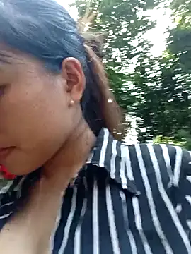 Snapshot of inali_mar chatting on March 2026 08:10:02 AM inali mar online show from March 2026 08:10:02 AM