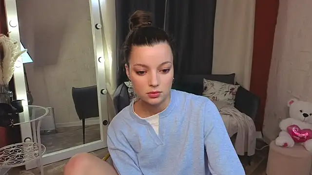 KitKatie online show from February 2026 09:01:02 PM