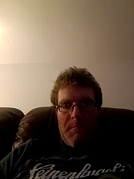 Snapshot of BoneyMoroney chatting on February 2026 10:33:01 AM BoneyMoroney online show from February 2026 10:33:01 AM