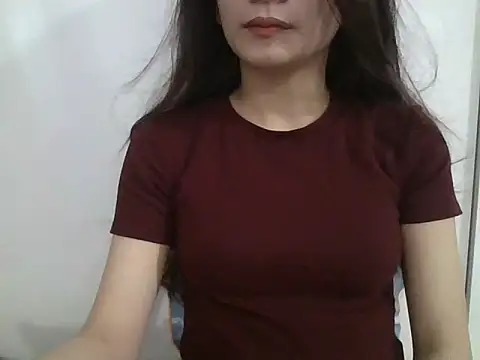 Snapshot of berry_alma06 chatting on May 2026 03:51:01 PM berry alma06 online show from May 2026 03:51:01 PM