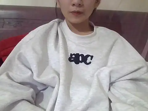 berry alma06 online show from February 2026 03:00:01 PM