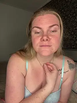 SexyBlondJoanna online show from February 2026 11:18:02 AM