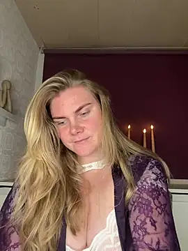 SexyBlondJoanna online show from February 2026 07:22:01 PM