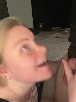 SexyBlondJoanna online show from February 2026 05:45:02 PM