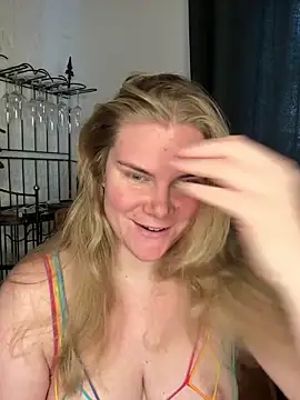 SexyBlondJoanna online show from February 2026 10:44:01 AM