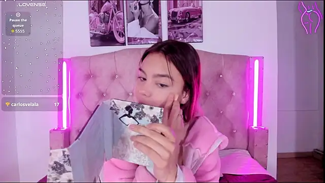 liaa  cutee online show from January 2026 11:36:01 AM