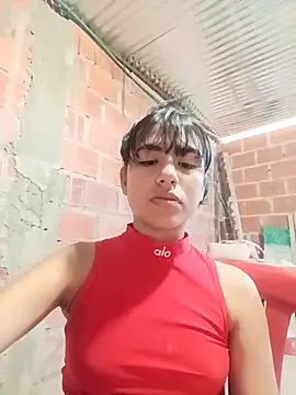 triana-hot18 online show from January 2026 12:20:01 PM