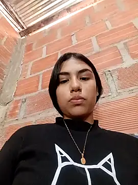 triana-hot18 online show from February 2026 07:23:01 PM