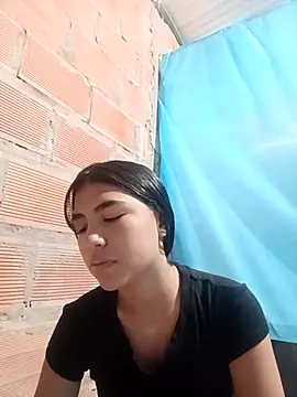 triana-hot18 online show from February 2026 12:11:01 PM