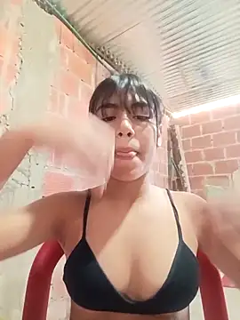 triana-hot18 online show from January 2026 12:20:02 PM