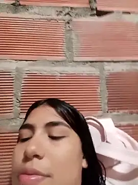 triana-hot18 online show from February 2026 12:12:02 PM