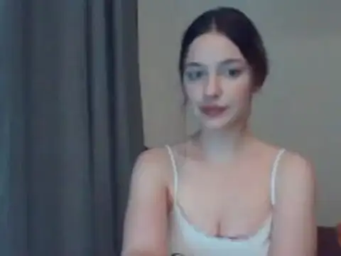 Snapshot of EvelineMagnetic chatting on June 2026 08:06:02 PM EvelineMagnetic online show from June 2026 08:06:02 PM