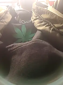 Snapshot of dildarlund chatting on January 2026 01:51:02 PM dildarlund online show from January 2026 01:51:02 PM