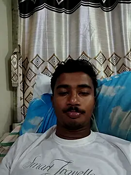 Snapshot of dildarlund chatting on February 2026 04:03:01 PM dildarlund online show from February 2026 04:03:01 PM